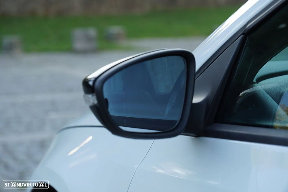 VW Scirocco - 41