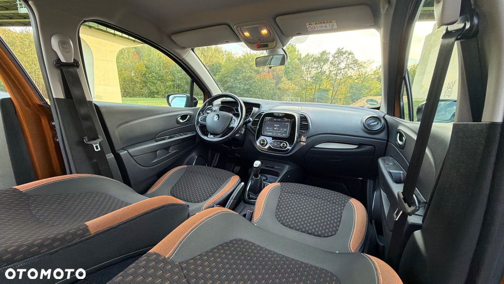 Renault Captur - 31