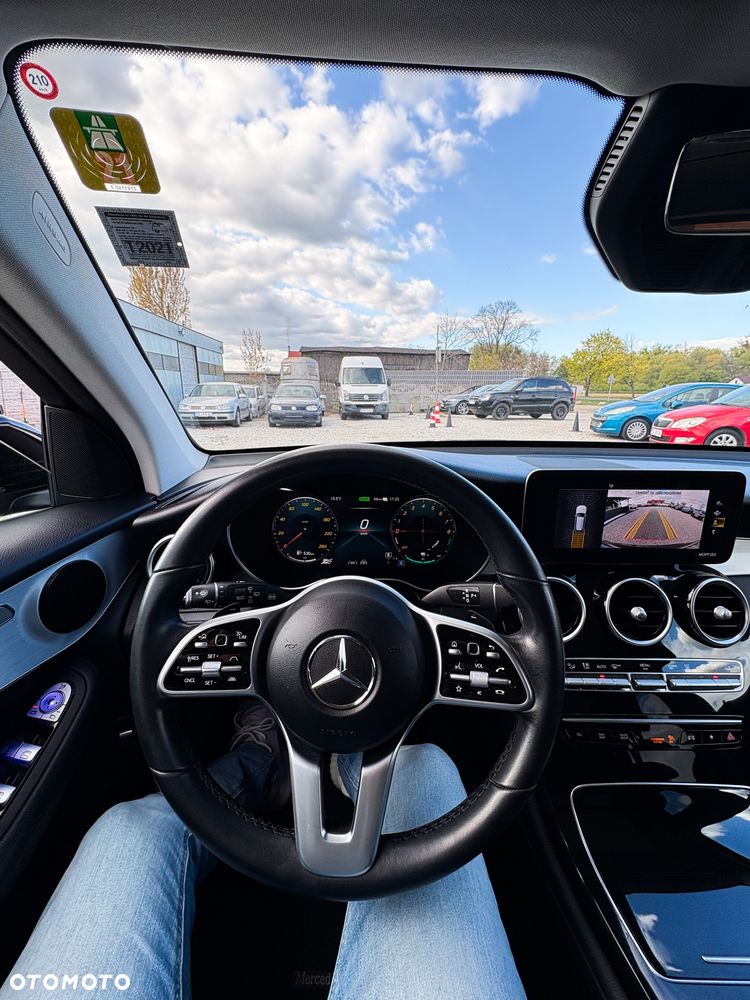 Mercedes-Benz GLC - 13