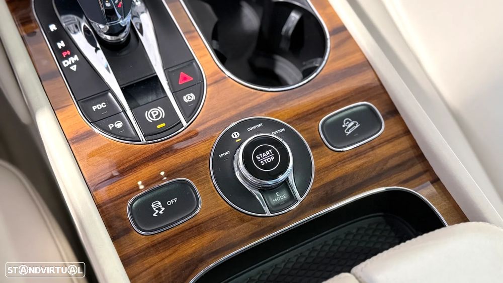 Bentley Bentayga V6 Hybrid - 31