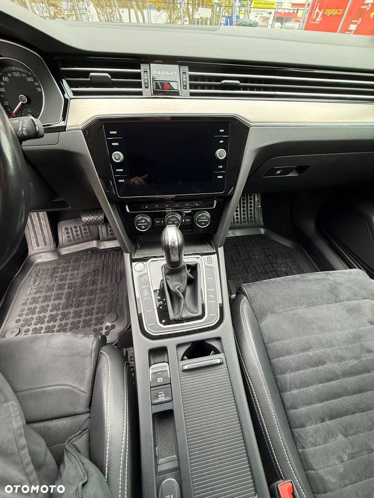 Volkswagen Passat Variant 2.0 TDI BMT Highline DSG7 - 26