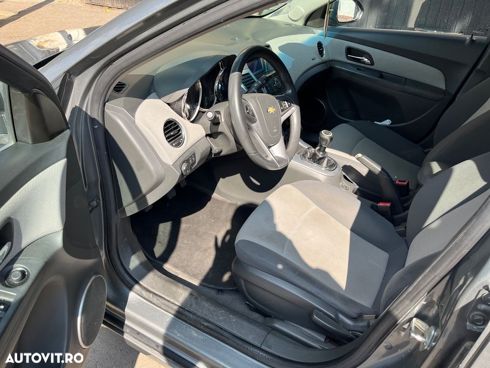 Chevrolet Cruze 2.0 LT G5 - 14