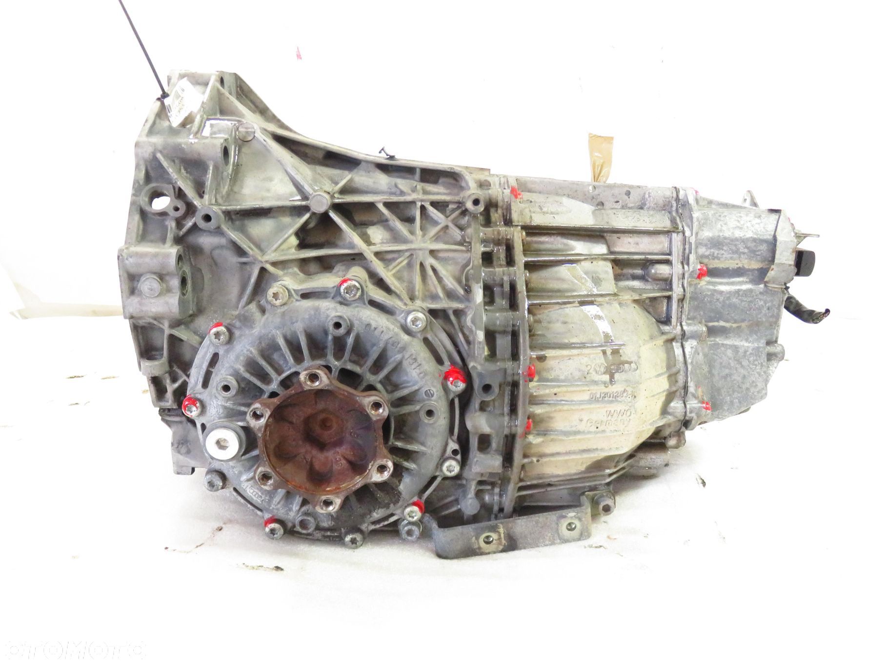 SKRZYNIA BIEGÓW AUTOMATYCZNA AUDI A4 B6 1.8 T FSD - 1