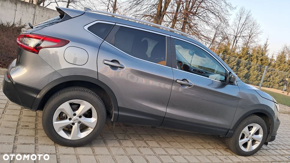 Nissan Qashqai 1.7 dCi Tekna - 12