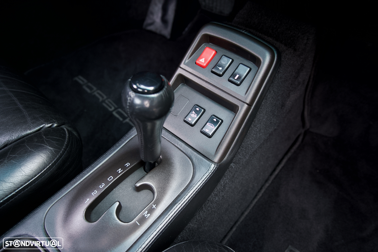 Porsche 911 (993) - 37