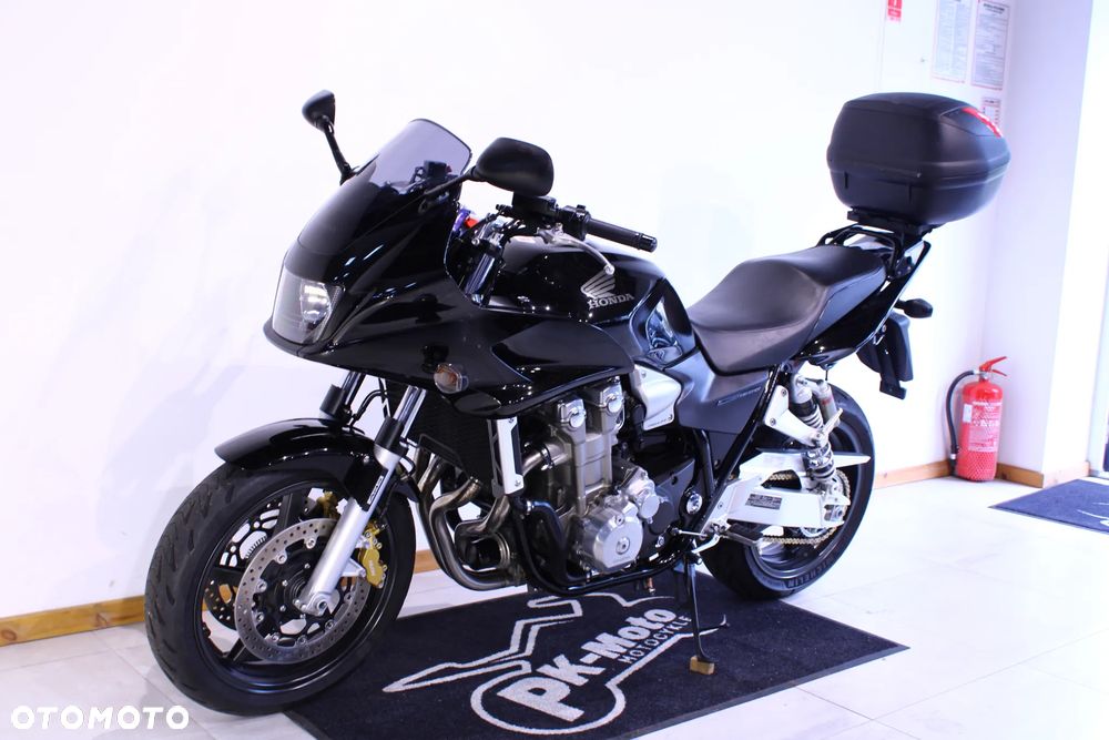 Honda CB - 4