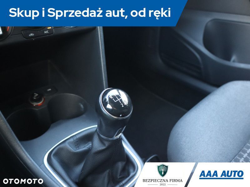 Volkswagen Polo - 14