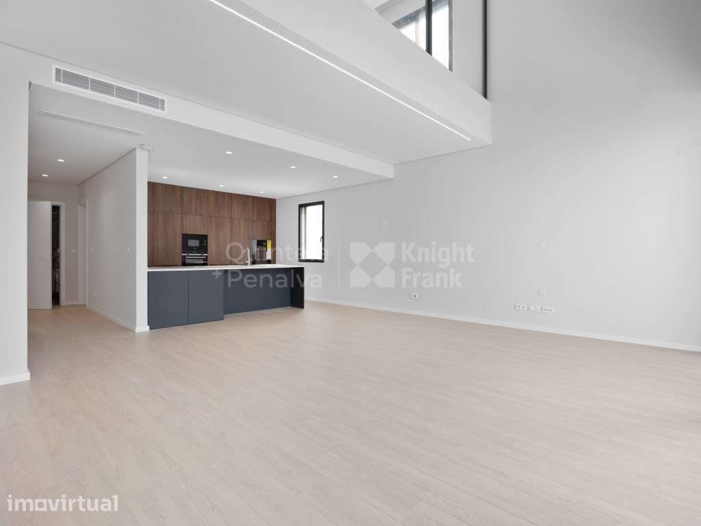 Moradia T4 independente com Rooftop em Murches, Cascais - Grande imagem: 5/28