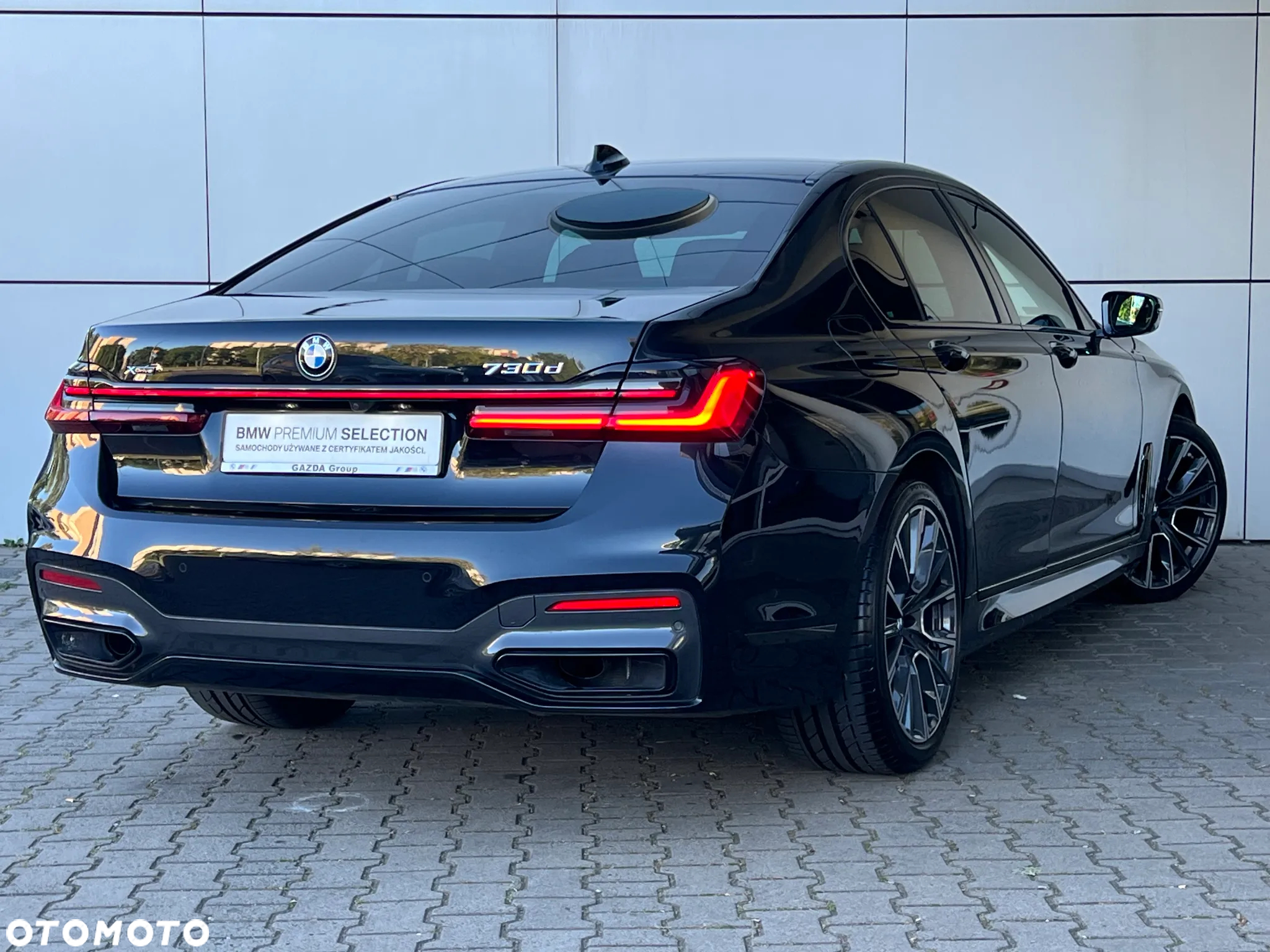 BMW Seria 7 730d xDrive sport - 10