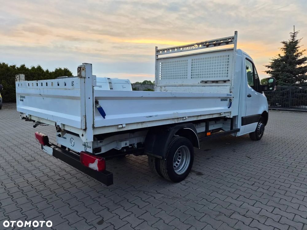 Mercedes-Benz Sprinter 516 - 5