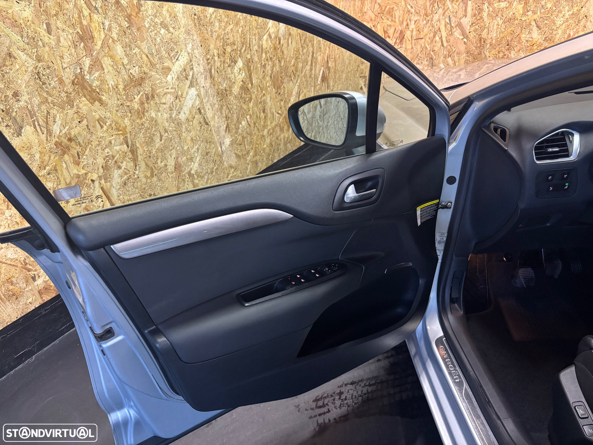 Citroën C4 1.6 e-HDi Exclusive - 5