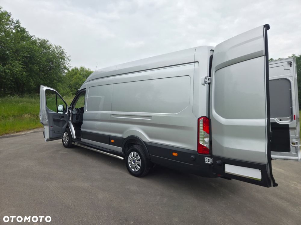 Ford Transit Maxi - 23