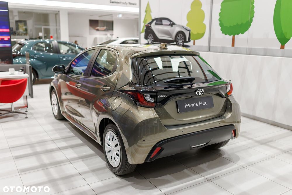Toyota Yaris - 23