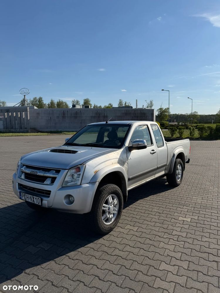 Isuzu D-Max 3.0d SC Custom - 2
