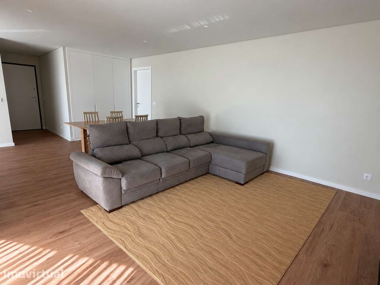 Apartamento Novo T3 mobilado e equipado, vista mar e garagem Ericeira - Grande imagem: 3/24