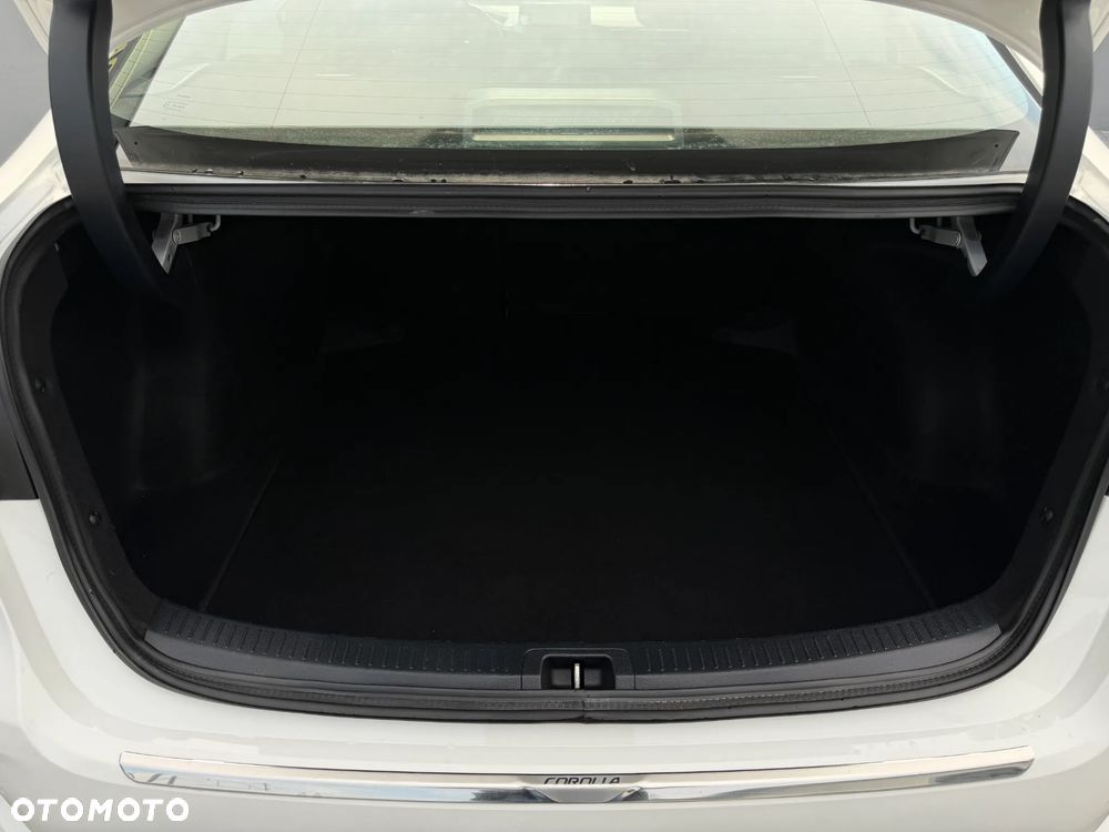 Toyota Corolla 1.5 Comfort - 26