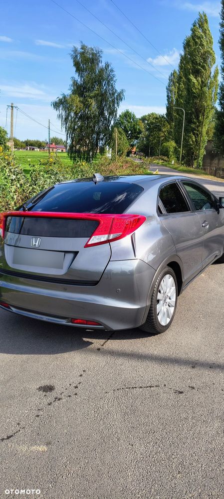 Honda Civic 1.6 i-DTEC Lifestyle - 2