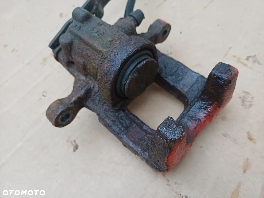 Zacisk hamulcowy tył Skoda Superb II lift Octavia II lift - 5