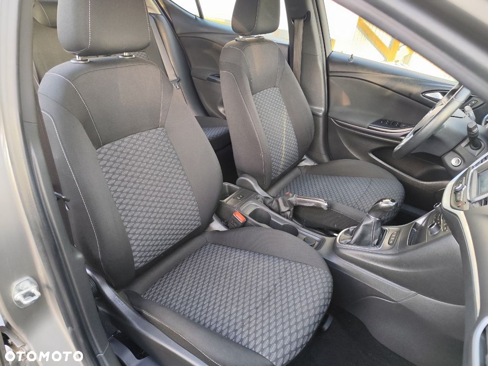 Opel Astra - 8