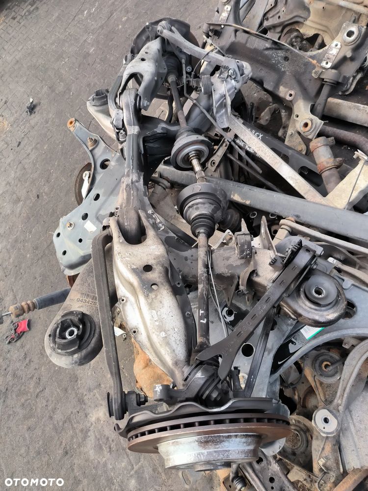 Belka osi tylnej Mercedes-Benz SL-class, SL R230  2003r. - 2