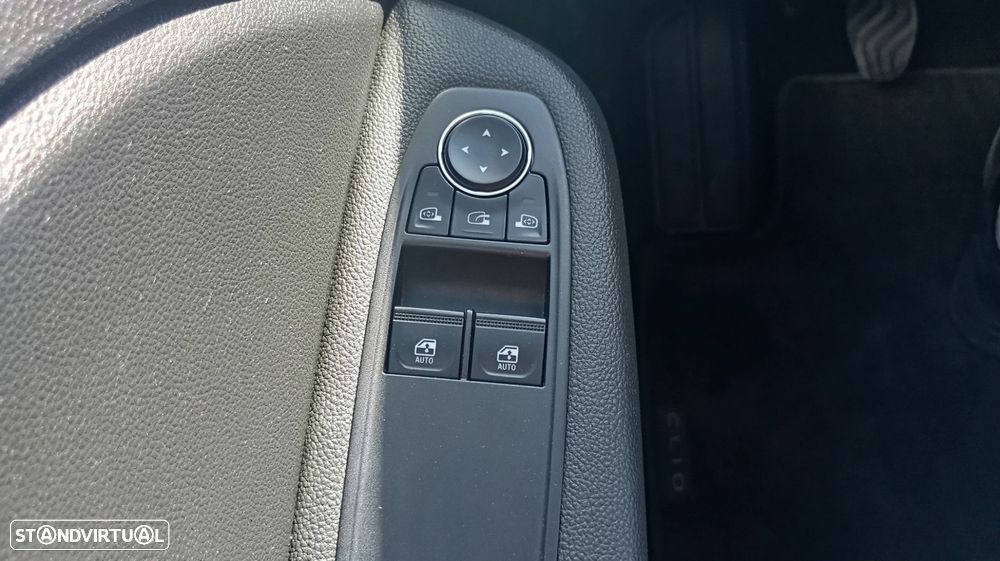 Renault Clio 1.0 TCe Limited Bi-Fuel - 27