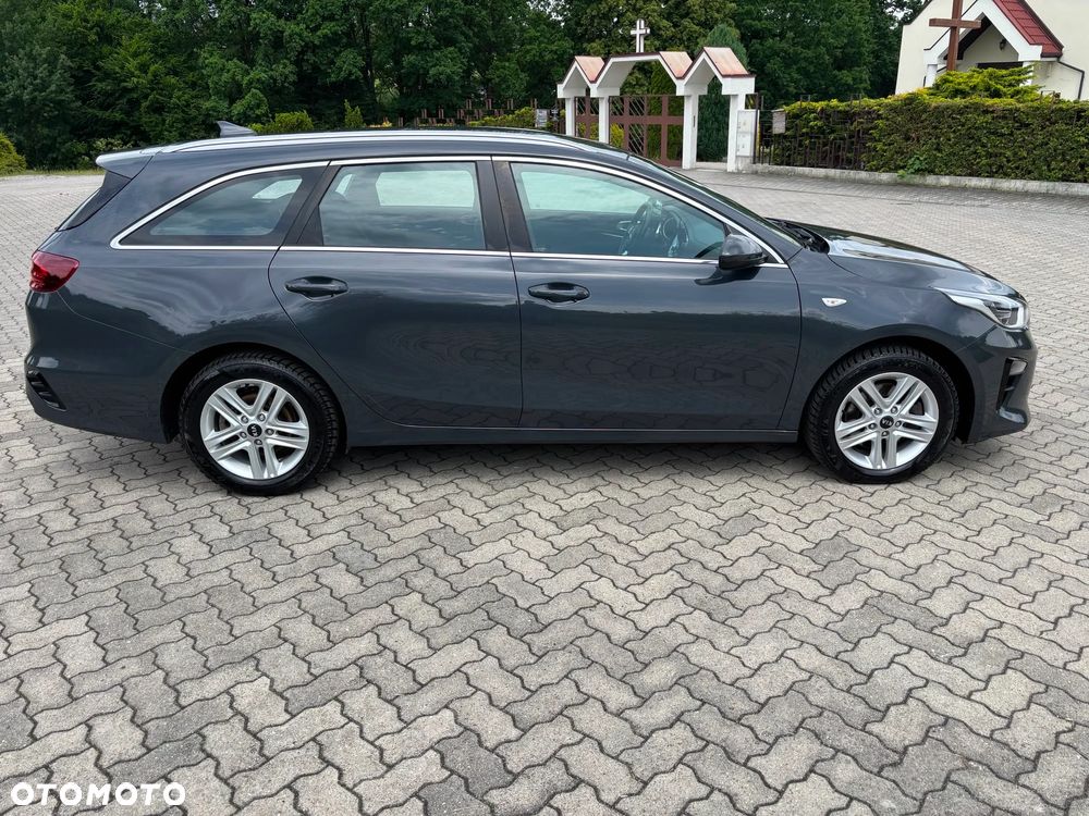 Kia Ceed 1.6 CRDi SCR L Business Line DCT - 11