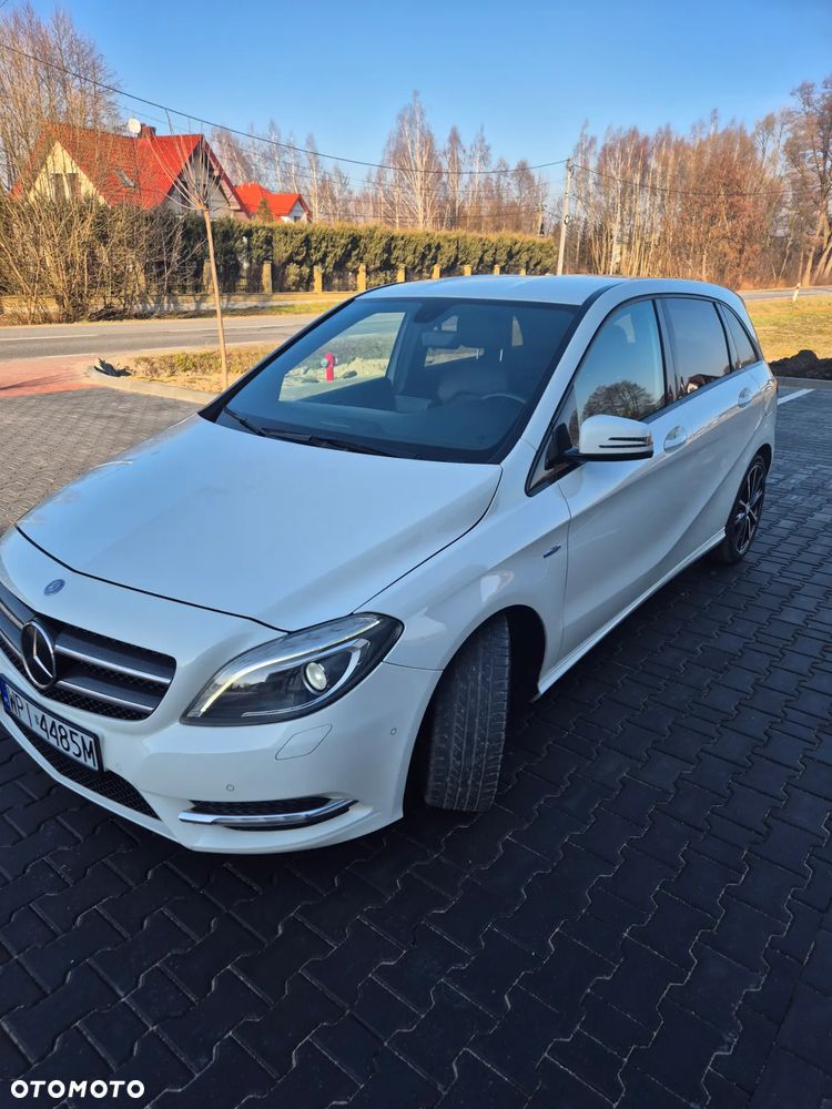 Mercedes-Benz Klasa B 180 - 1
