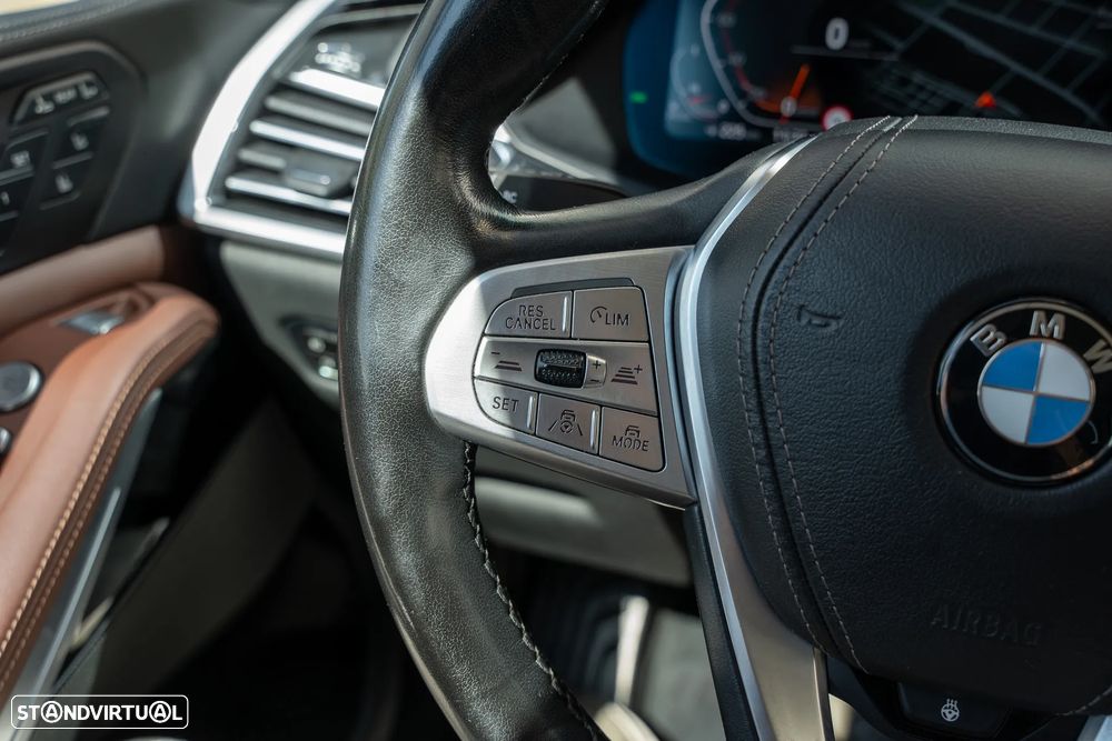 BMW X7 xDrive30d - 22