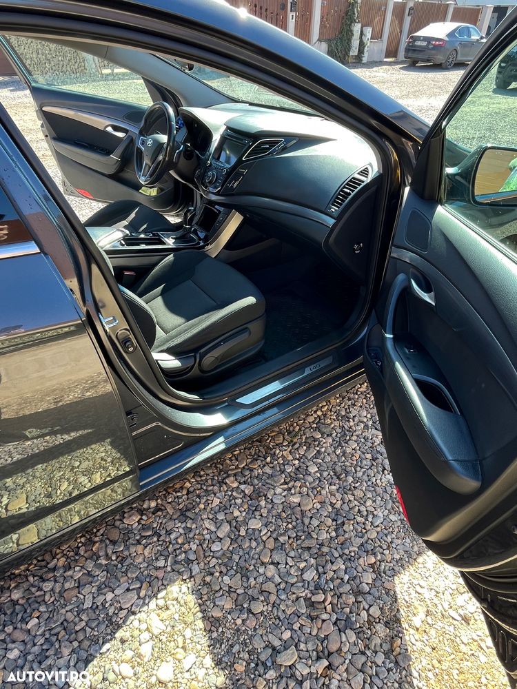 Hyundai i40 i40cw 1.7 CRDi Automatik Style - 12