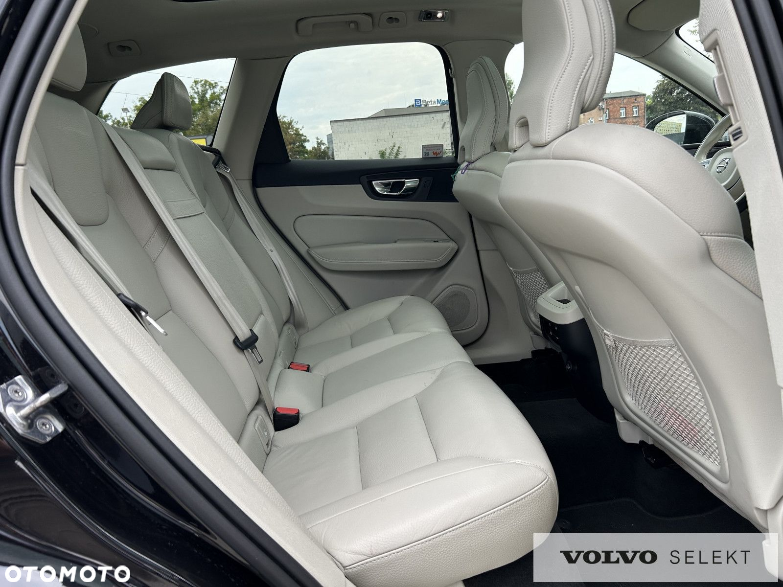 Volvo XC 60 - 26