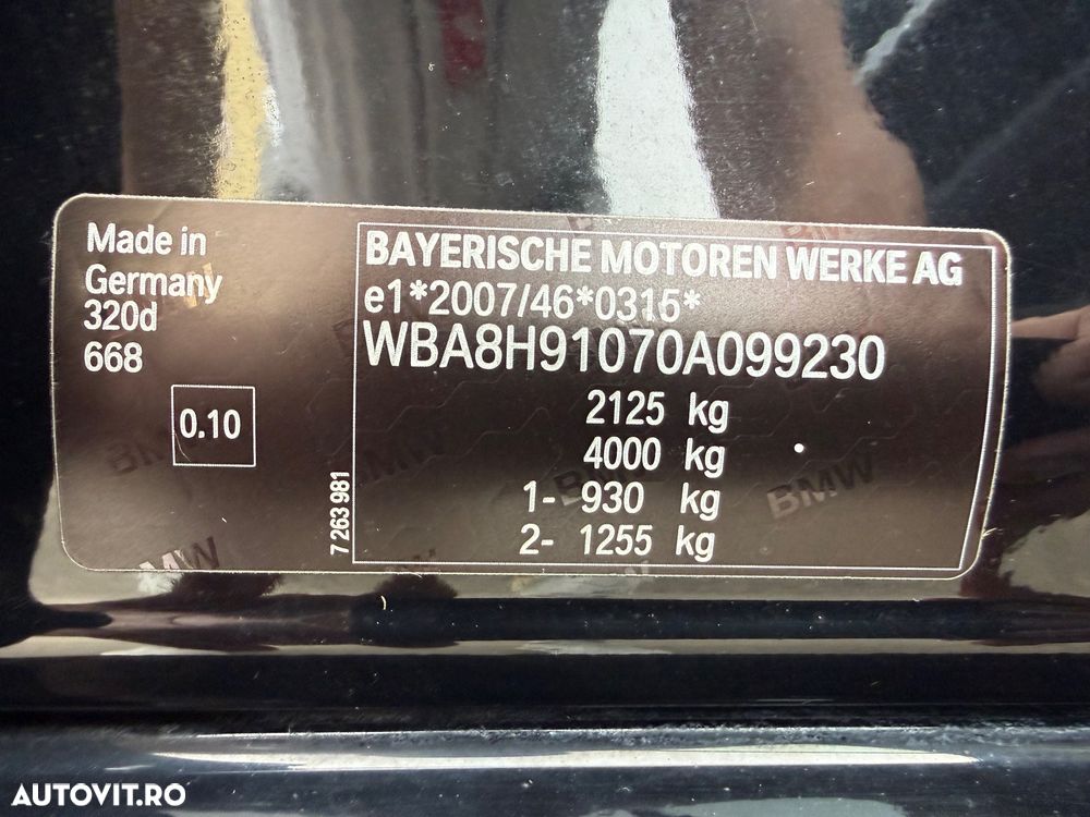 BMW Seria 3 320d Aut. Sport Line - 14