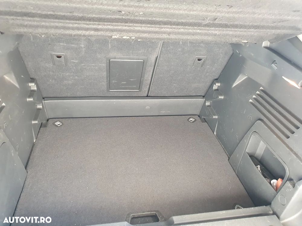 Peugeot 3008 e-HDi FAP 110 EGS6 Stop&Start Active - 39