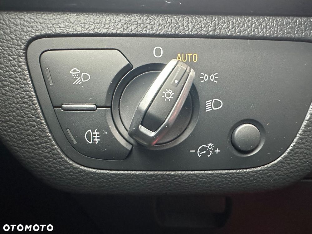 Audi Q5 2.0 TFSI Quattro S tronic design - 17