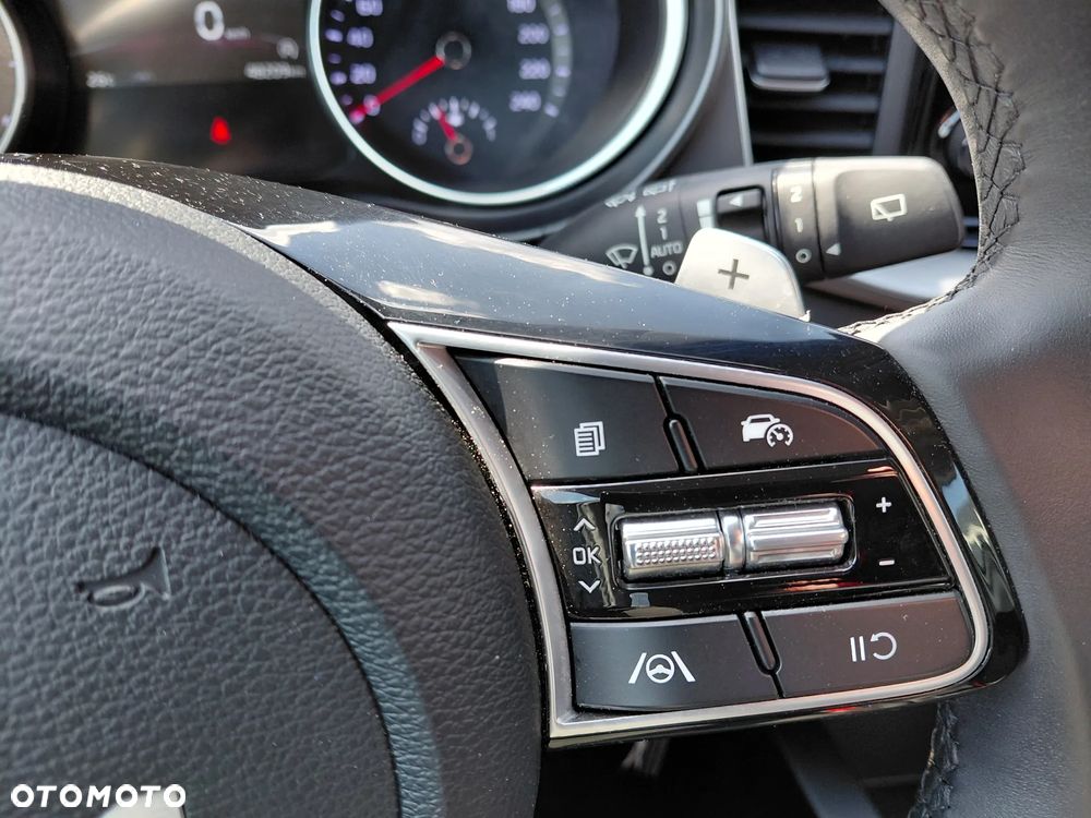 Kia XCeed 1.5 T-GDI M DCT - 16