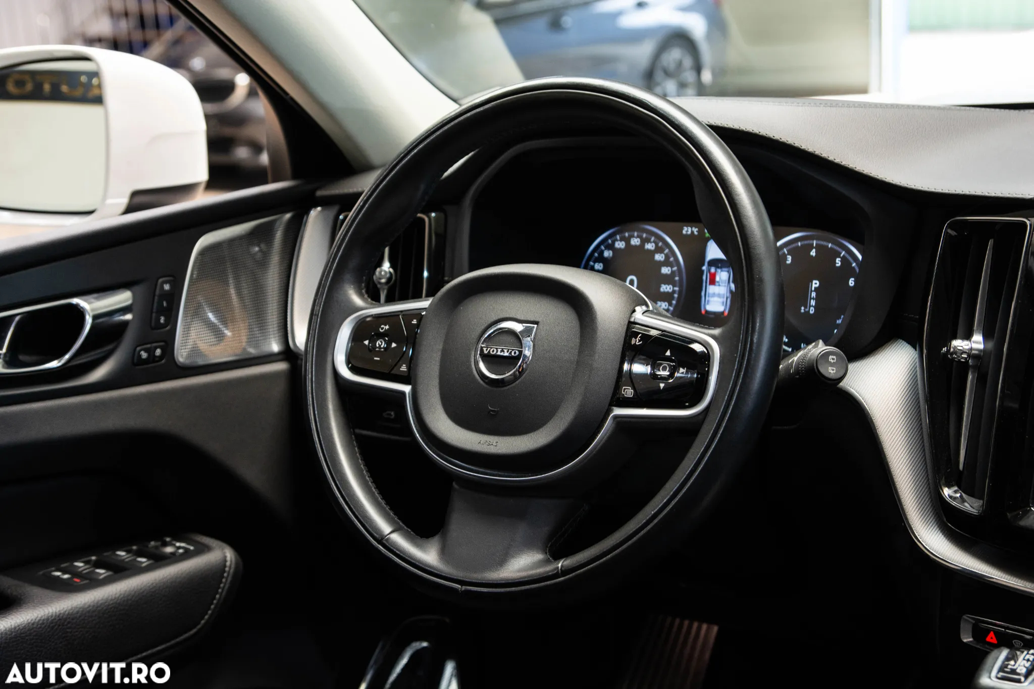 Volvo XC 60 T6 AWD Geartronic Inscription - 33