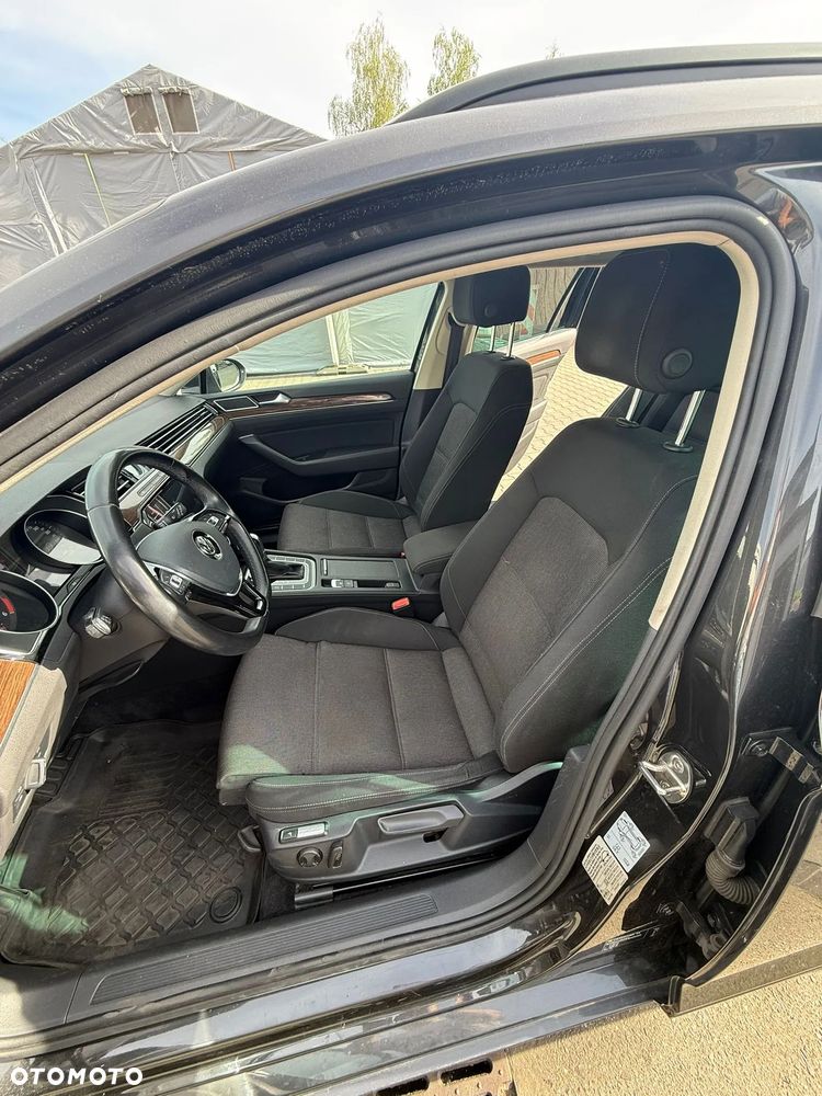 Volkswagen Passat Variant 2.0 TDI BMT Comfortline DSG - 9