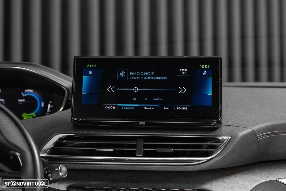 Peugeot 3008 1.6 Hybrid GT Pack e-EAT8 - 19