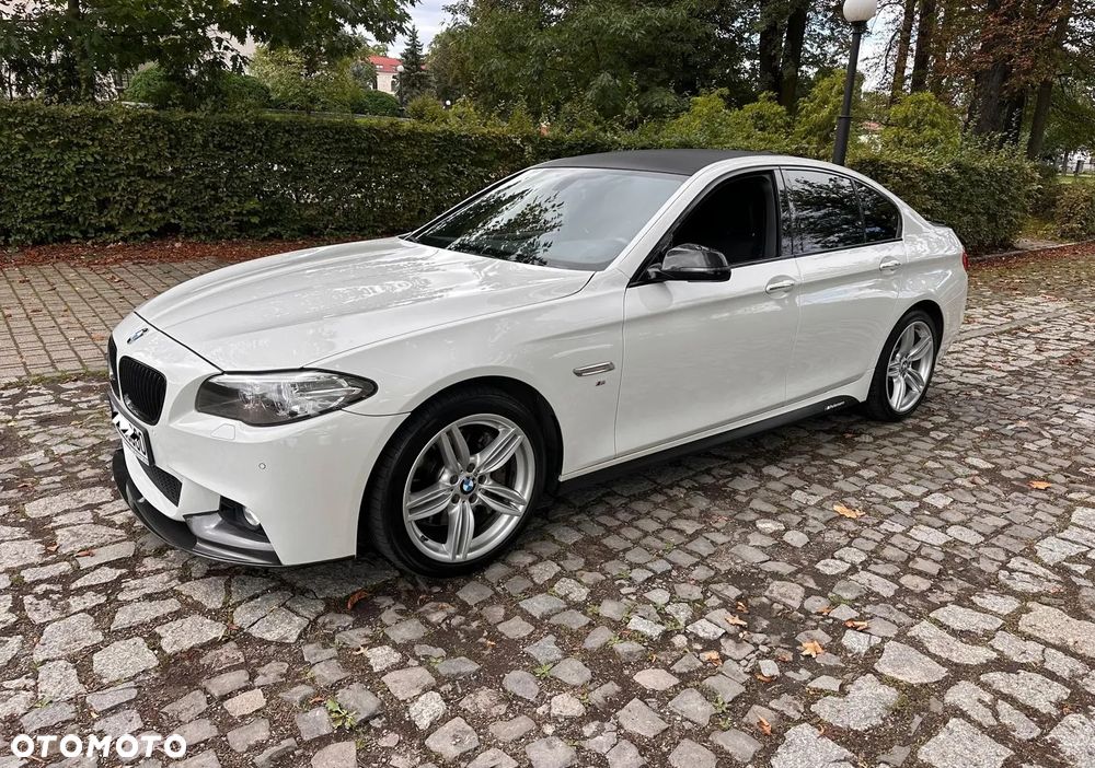 BMW Seria 5 525d xDrive Modern Line - 13