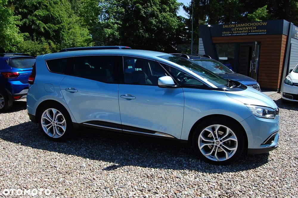 Renault Grand Scenic - 8