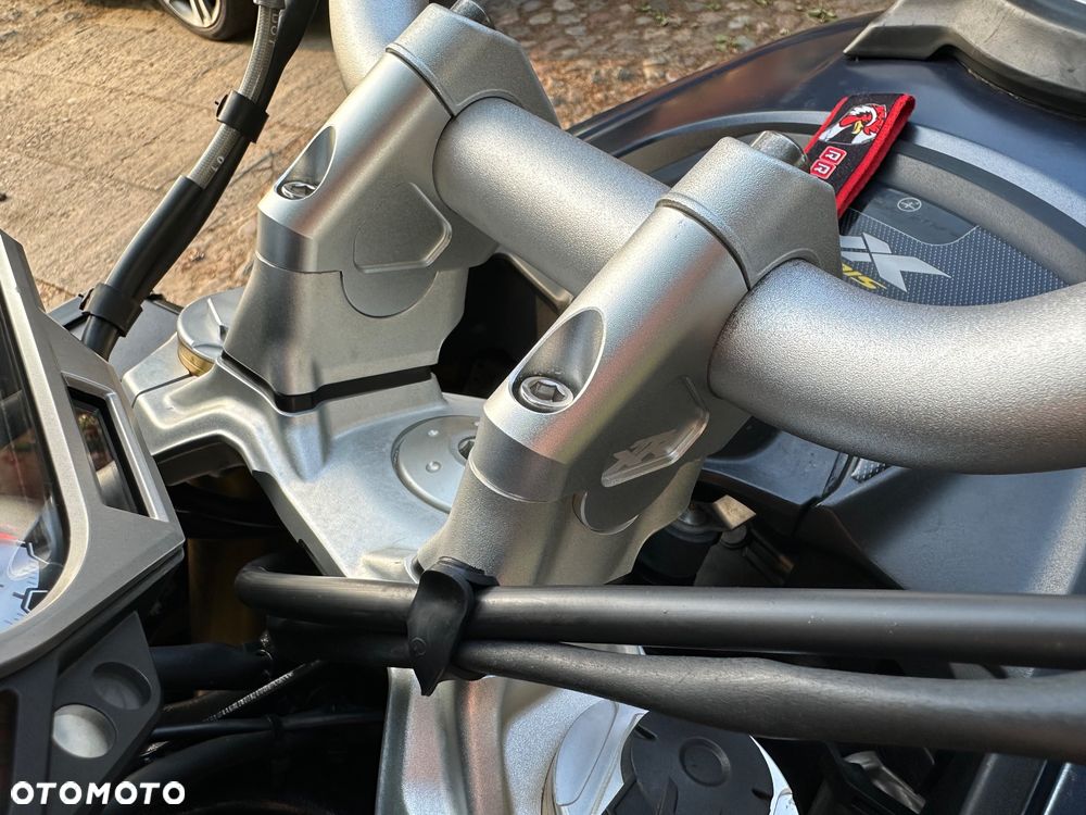 BMW XR - 7