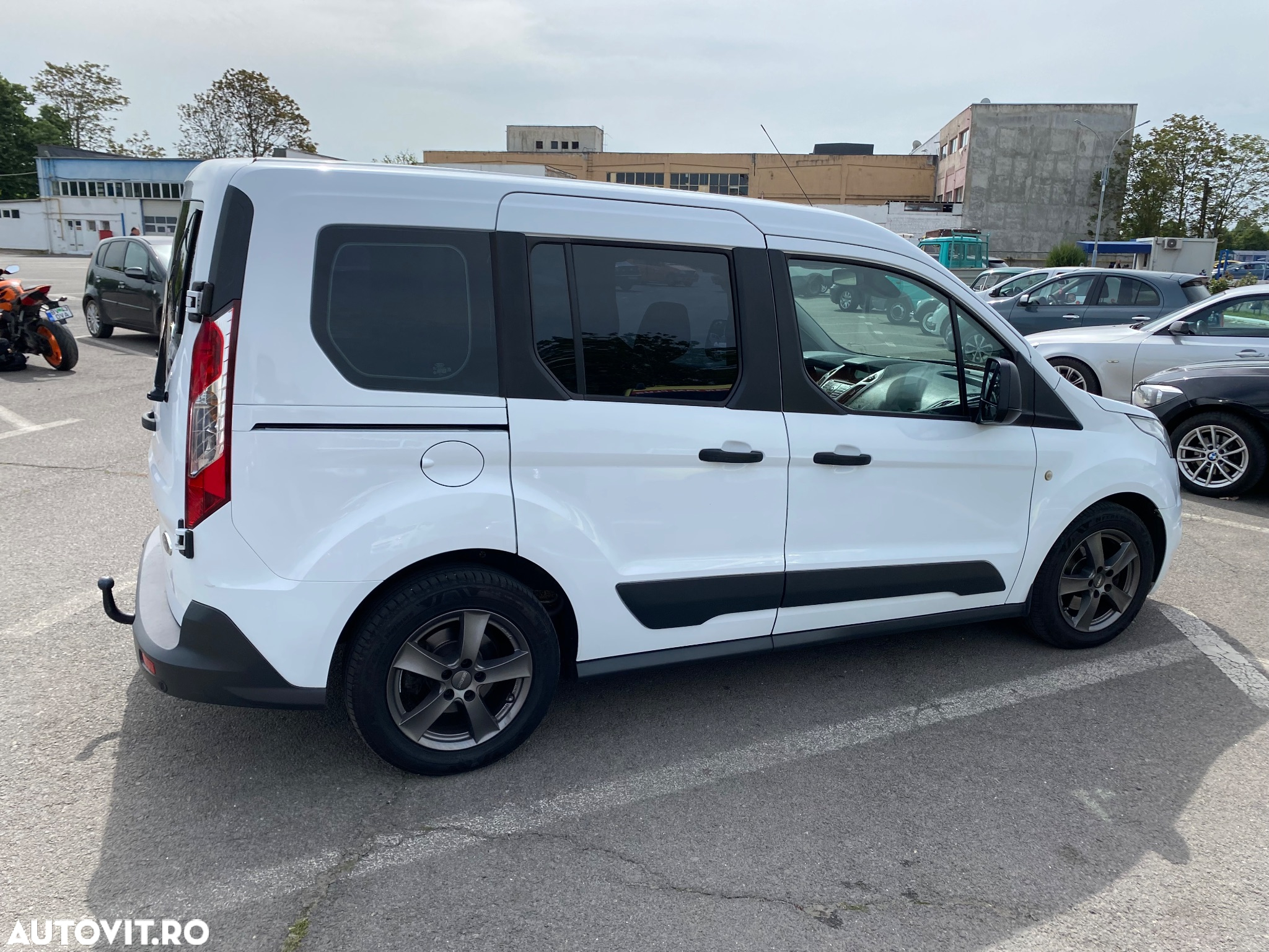 Ford Transit Connect 1.6 TDCI Kombi SWB(L1) Base - 2