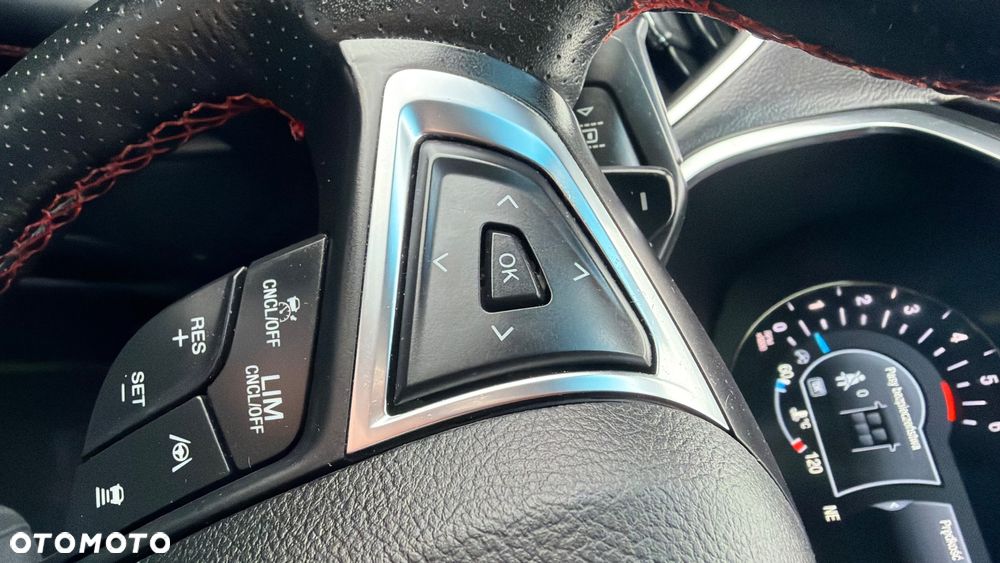 Ford Edge 2.0 EcoBlue Bi-Turbo 4x4 ST-LINE - 38