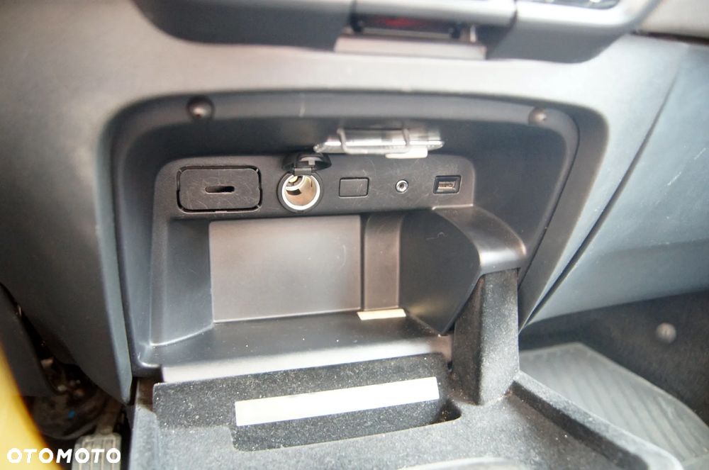 Citroën C4 SpaceTourer 1.5 BlueHDi Feel S&S - 20