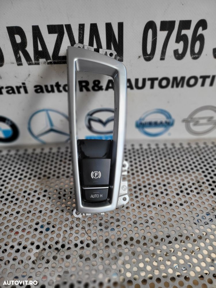 Buton Frana De Mana Auto Hold Cu Ornament Crom Bmw X3 F25 X4 F26 F10 F11 F06 F12 F13 F01 Etc. Volan Stanga Impecabil Cod 6822518 Dezmembrez Bmw X4 F26 2.0 D Motor B47 Xdrive 4x4 Volan Stanga Bi-Xenon - 1