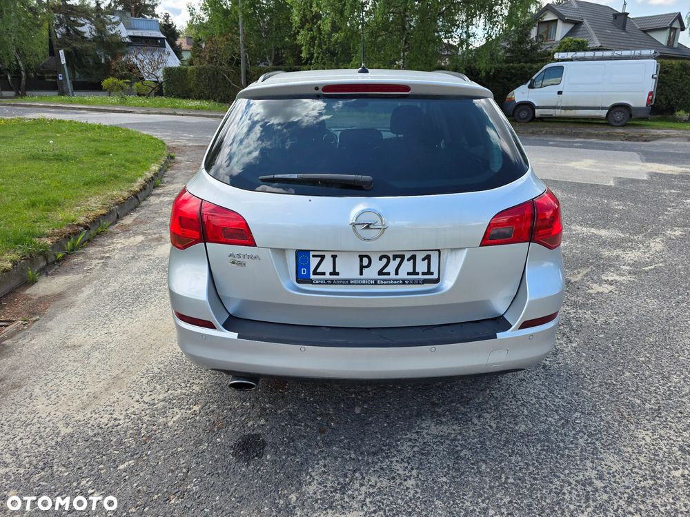 Opel Astra - 24