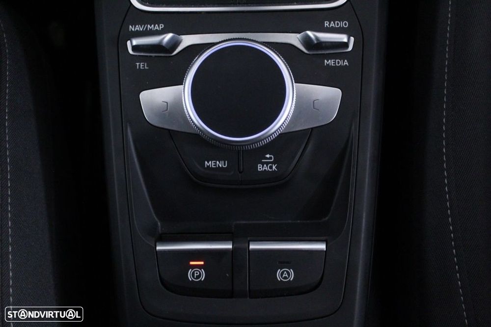 Audi Q2 30 TFSI Advanced - 32