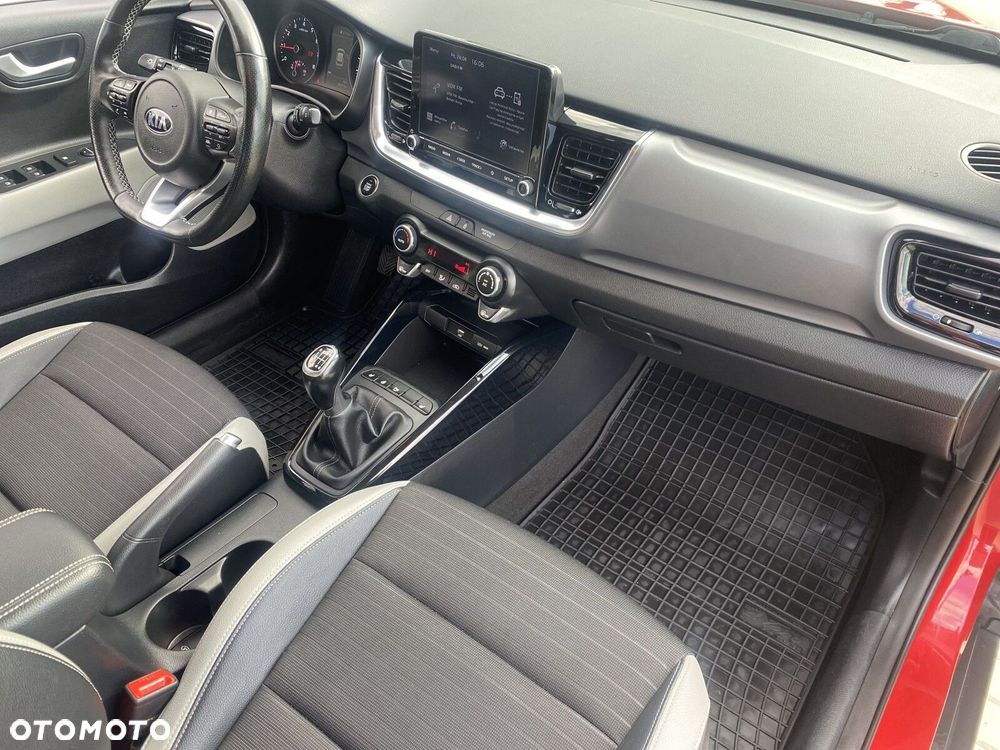 Kia Stonic - 15