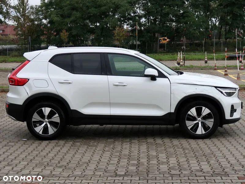 Volvo XC 40 T2 Essential - 10