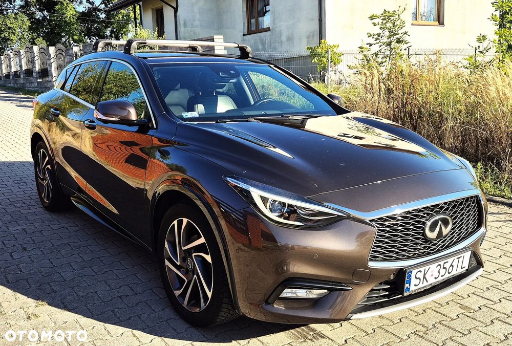 Infiniti Q30 1.6t Luxe Tech 7DCT - 2