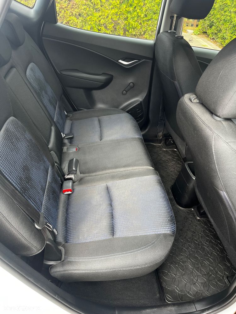 Hyundai ix20 1.4 Style - 11